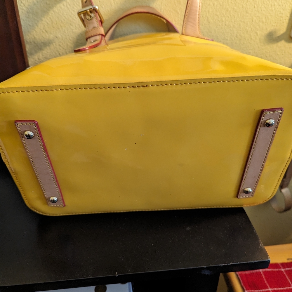 Dooney & Bourke Trina Shachel Yellow - Picture 4 of 9